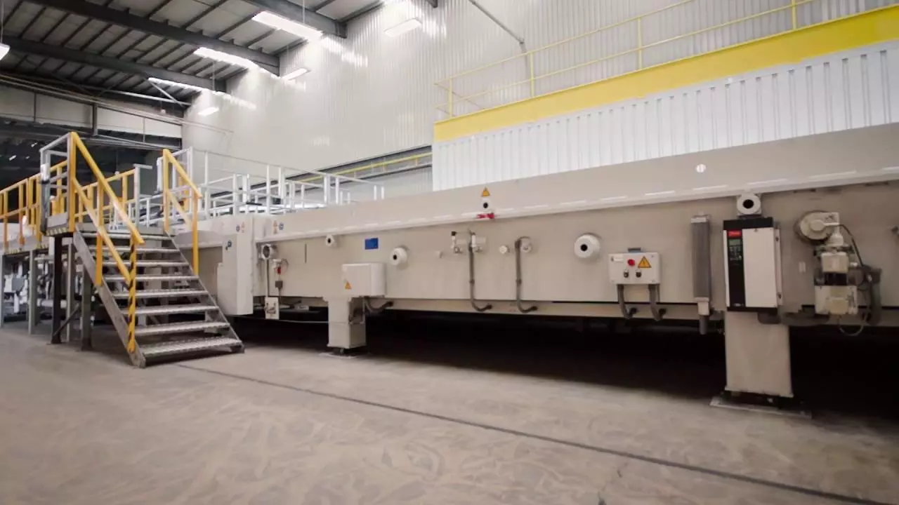 Saint-Gobain Glass Production Process thumbnail